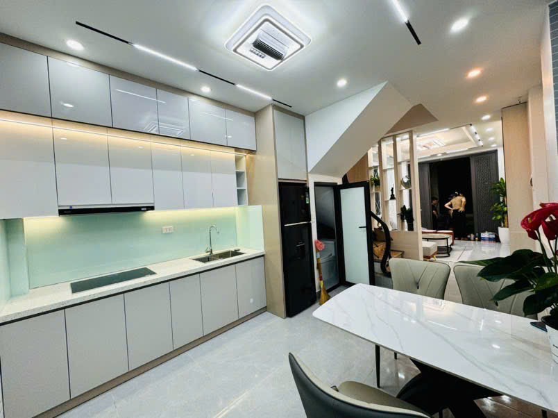 Khương Hạ - Thanh Xuân - 5 tầng - 33m2 - 5 ngủ - 7,8 ty
